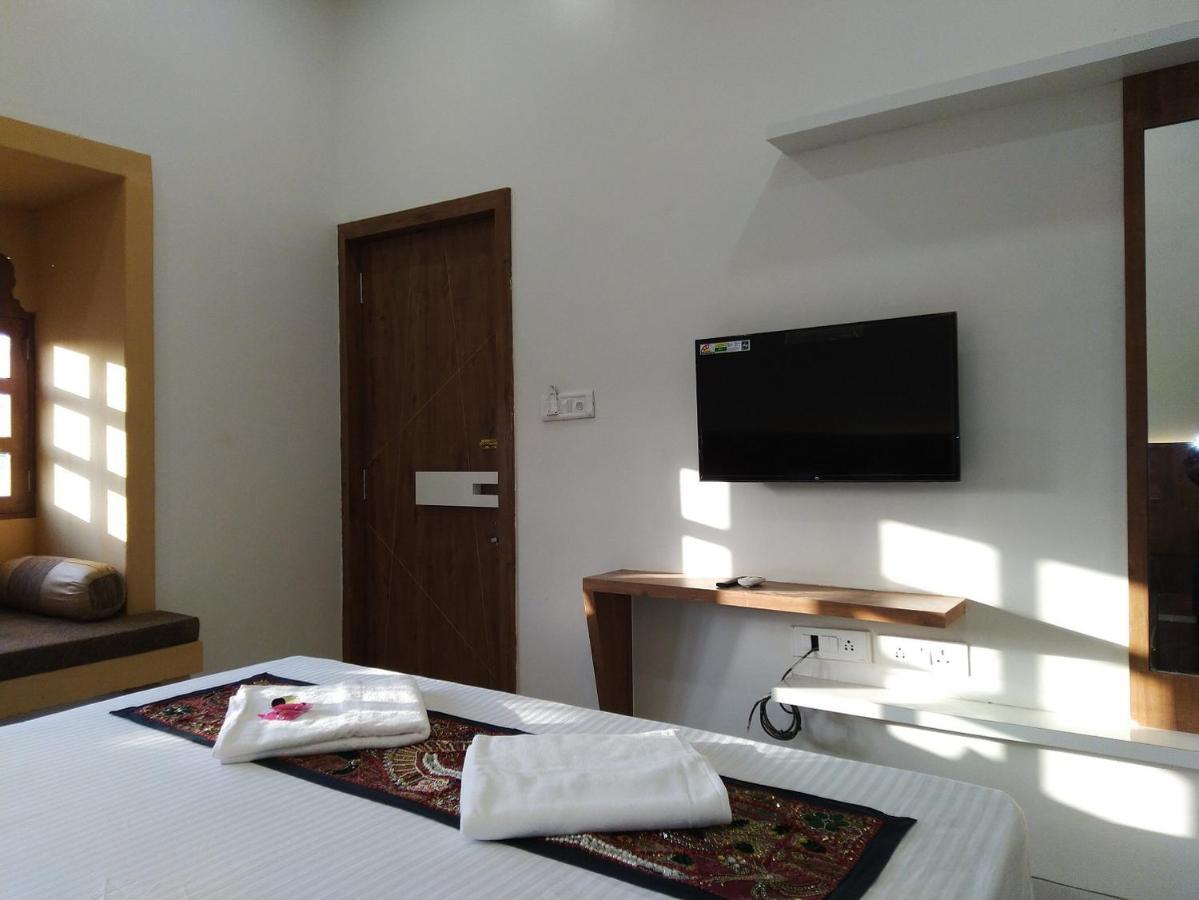 Aapni Haveli Hotell Jaisalmer Eksteriør bilde
